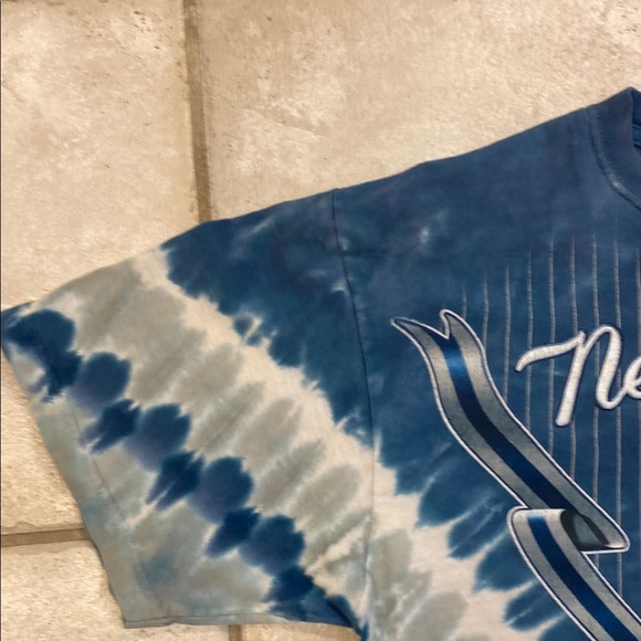 Vintage liquid blue Blue Tie-Dye New York Yankees T-Shirt - Picture 7 of 11